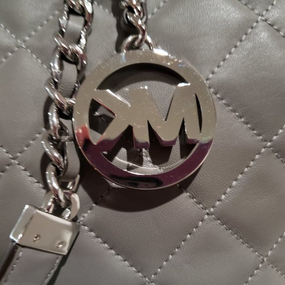 Michael Kors handbag - Picture 12 of 14